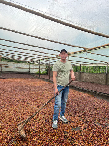 R COFFEE Colombia San Gabriel- Washed specialty szemes kávé250g (filter)