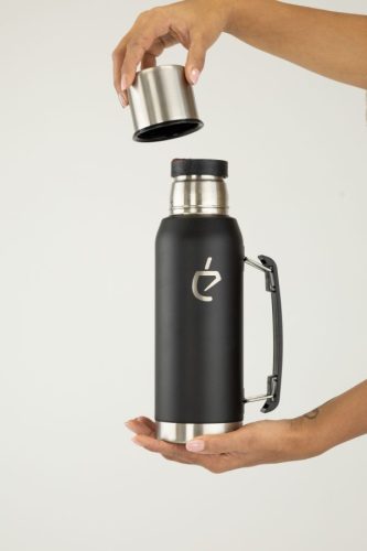 Un Mate Termosz Yerba Matéhoz 1L, fekete