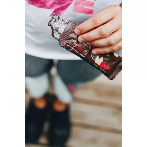 Kakaós-meggyes superfruit bar 40g