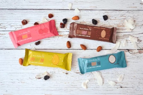 Vörösáfonyás-meggyes superfruit bar 40g