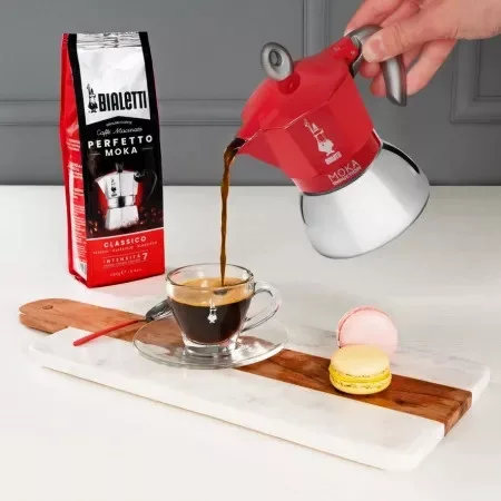 Bialetti Moka Indukciós kotyogós kávéfőző 6 adagos, piros